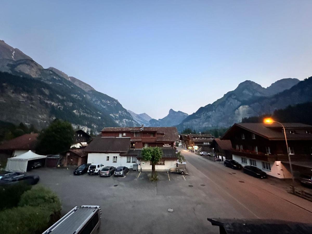 Alpina Appartment 2 Kandersteg Luaran gambar